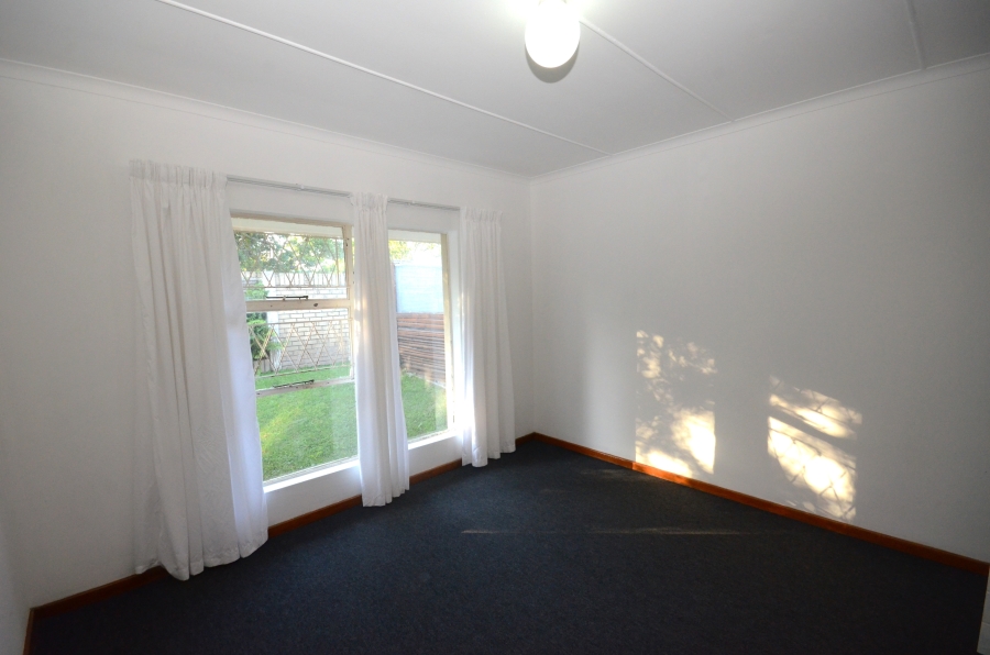 To Let 1 Bedroom Property for Rent in Vincent Eastern Cape